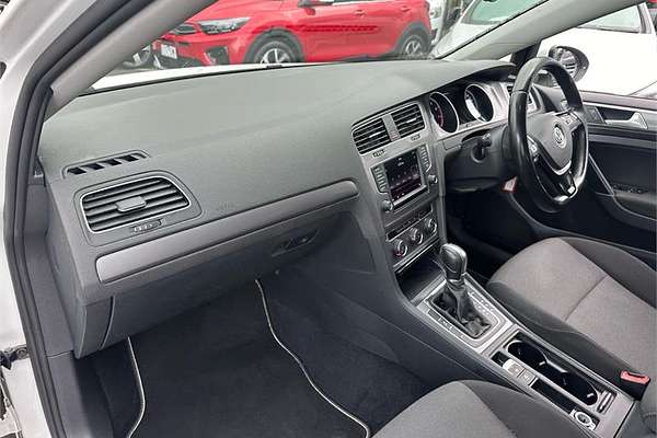 2016 Volkswagen Golf 92TSI Trendline 7