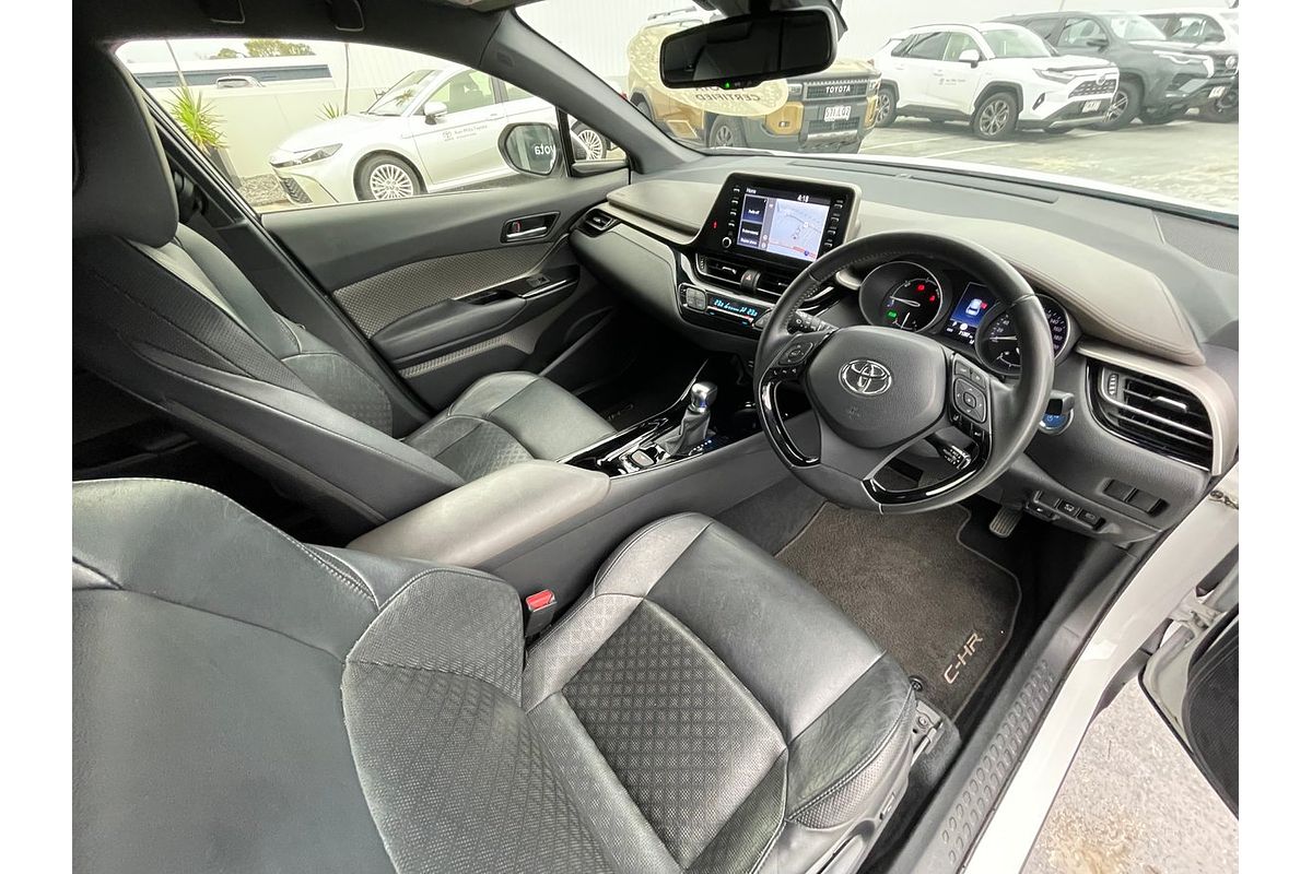 2022 Toyota CH-R Hybrid