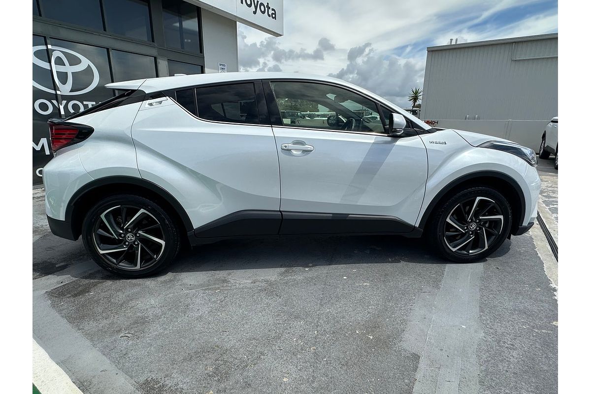 2022 Toyota CH-R Hybrid