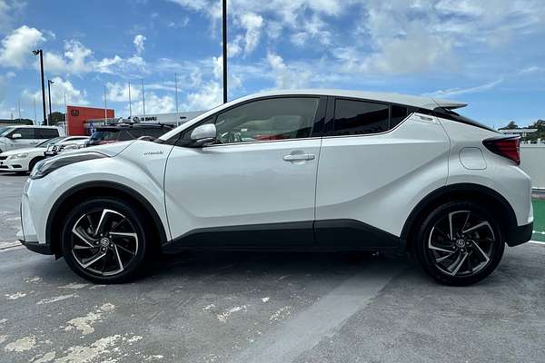 2022 Toyota CH-R Hybrid
