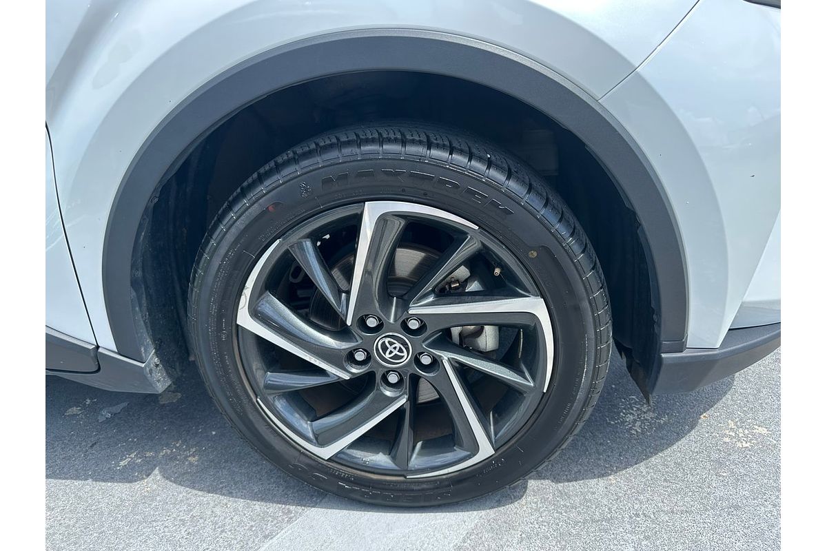 2022 Toyota CH-R Hybrid