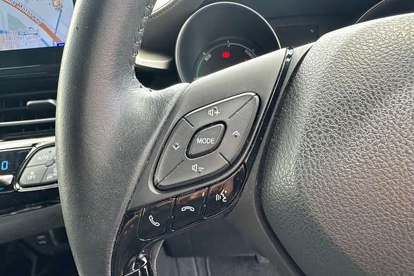 2022 Toyota CH-R Hybrid
