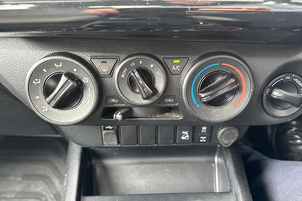 2022 Toyota Hilux SR GUN126R 4X4