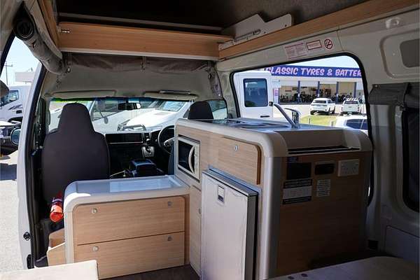 2018 Toyota Hiace TRH221R