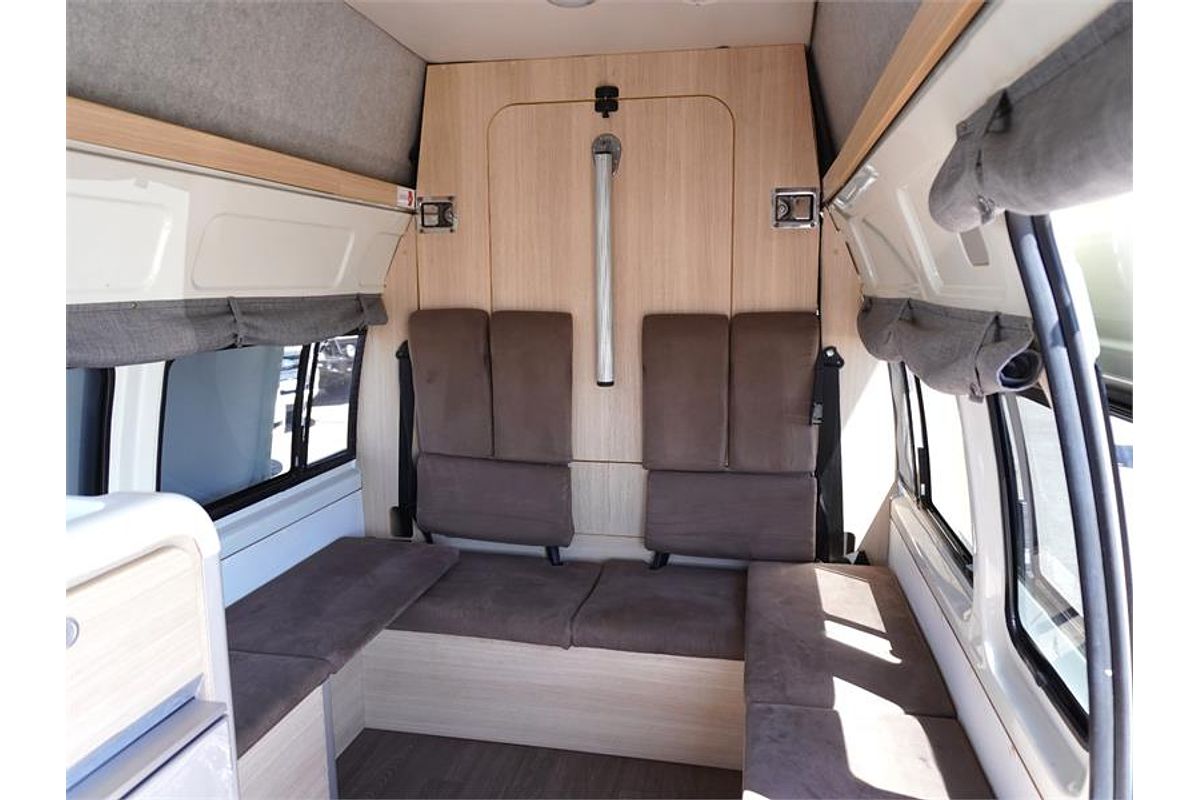 2018 Toyota Hiace TRH221R