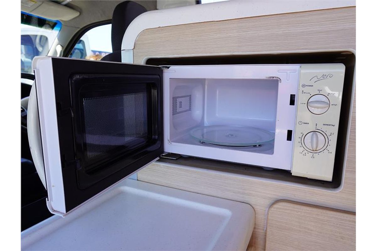 2018 Toyota Hiace TRH221R