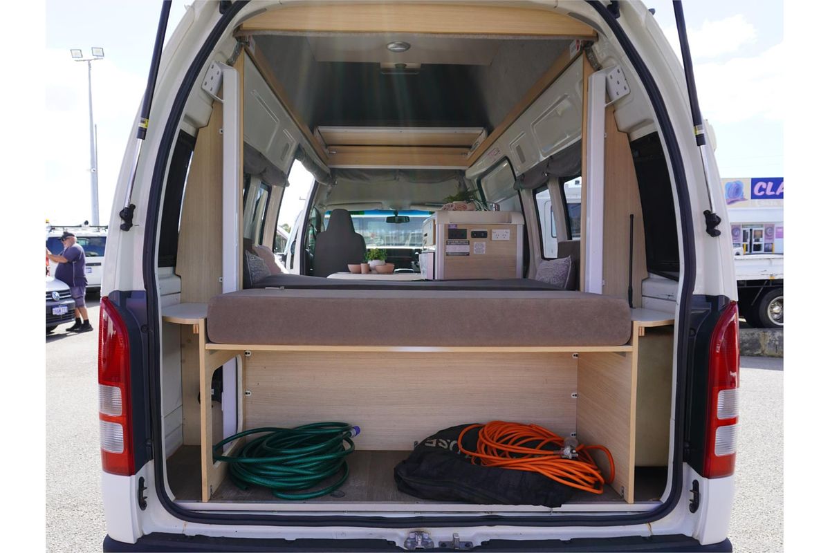 2018 Toyota Hiace TRH221R