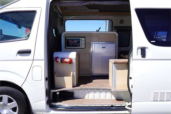 2018 Toyota Hiace TRH221R