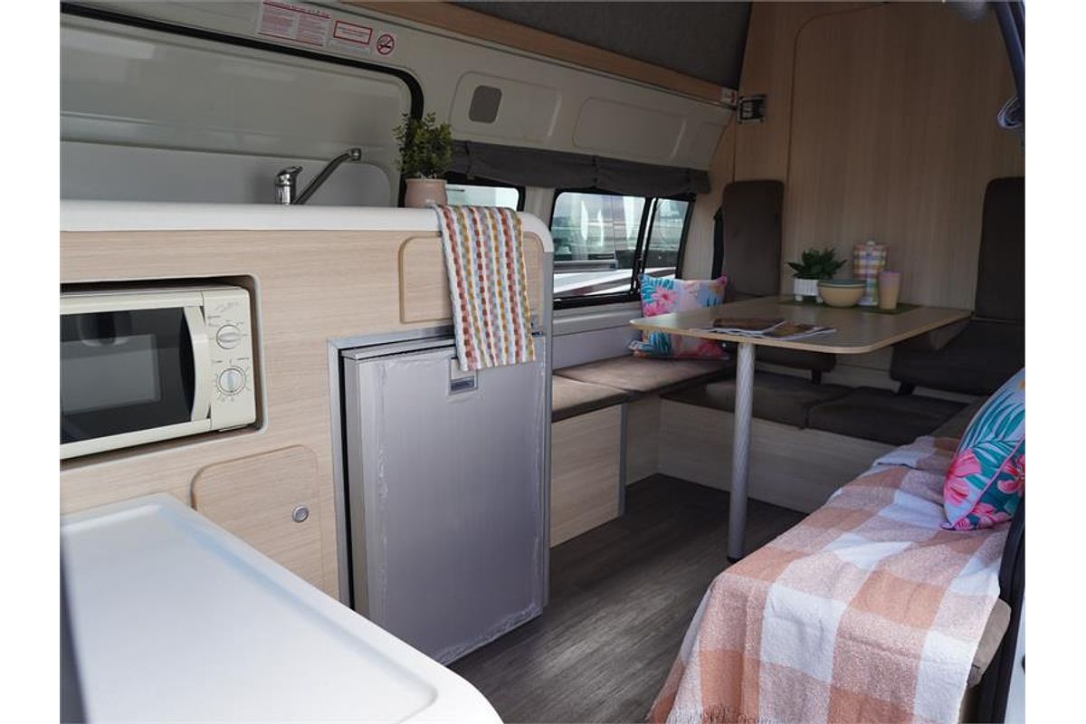 2018 Toyota Hiace TRH221R