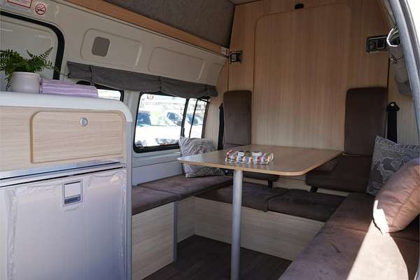 2018 Toyota Hiace TRH221R