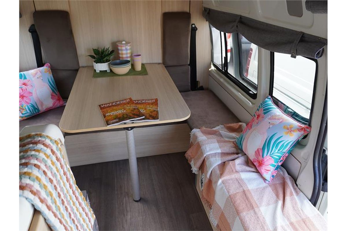 2018 Toyota Hiace TRH221R