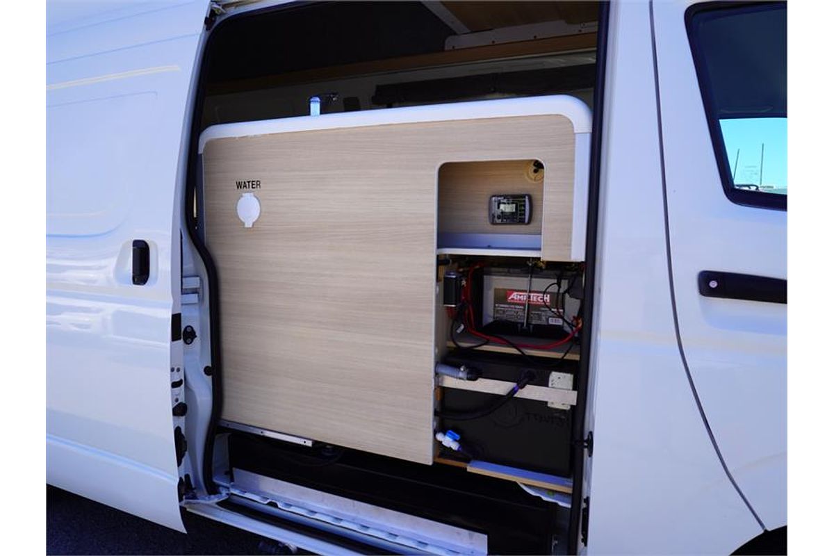 2018 Toyota Hiace TRH221R