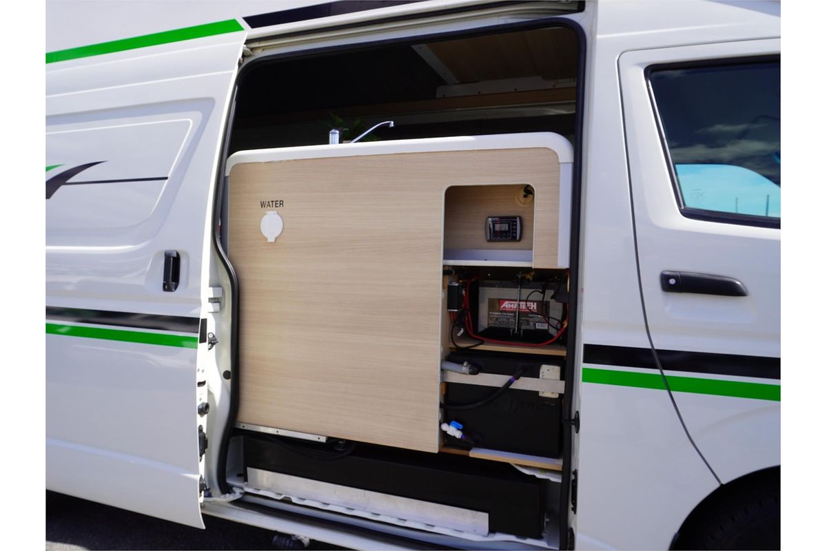 2018 Toyota Hiace TRH221R