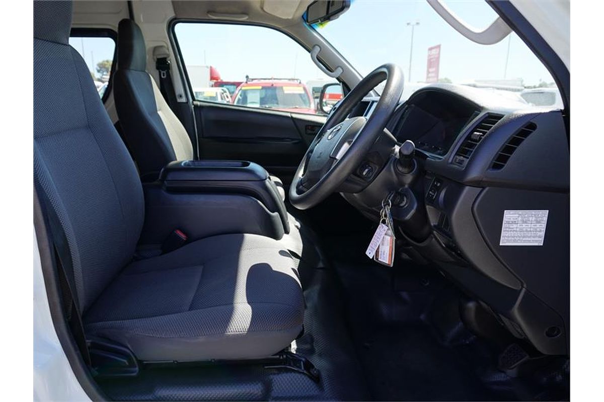 2018 Toyota Hiace TRH221R