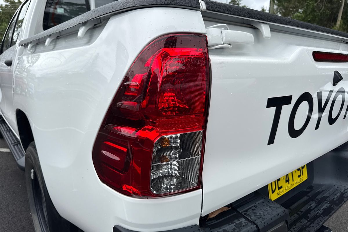 2022 Toyota Hilux SR GUN126R 4X4