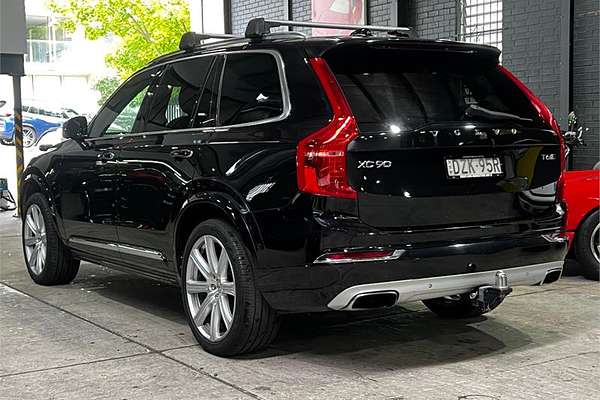 2018 Volvo XC90 T6 Inscription