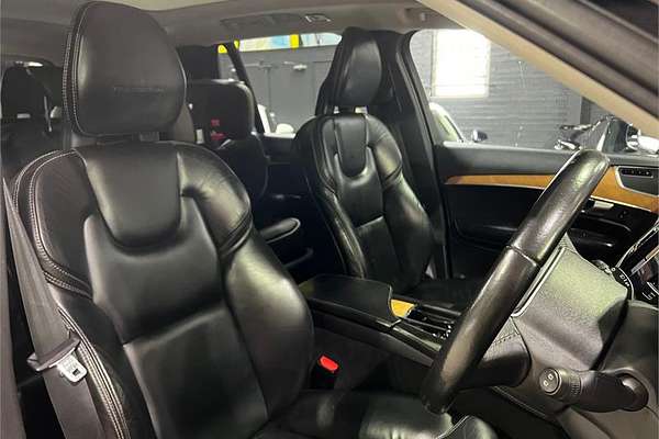 2018 Volvo XC90 T6 Inscription