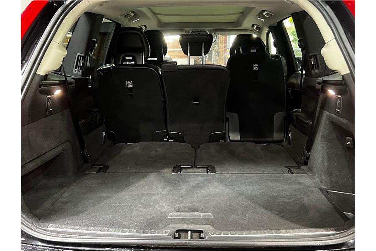 2018 Volvo XC90 T6 Inscription