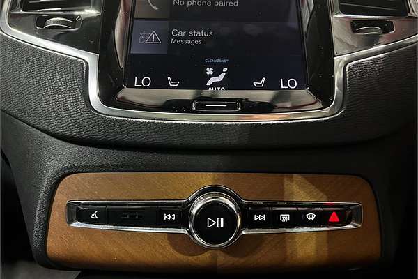 2018 Volvo XC90 T6 Inscription