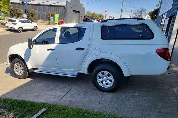 2014 Mitsubishi Triton GLX MN 4X4