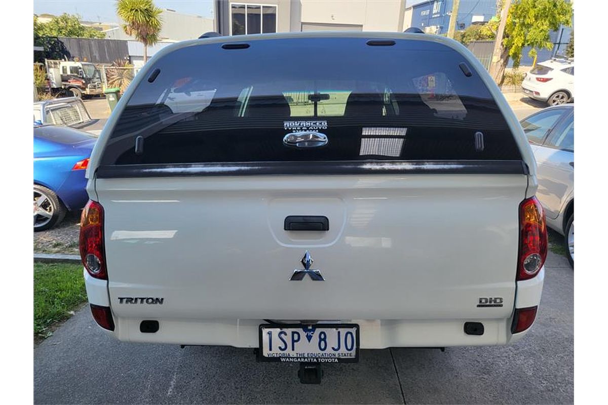 2014 Mitsubishi Triton GLX MN 4X4