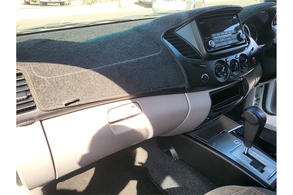 2014 Mitsubishi Triton GLX MN 4X4