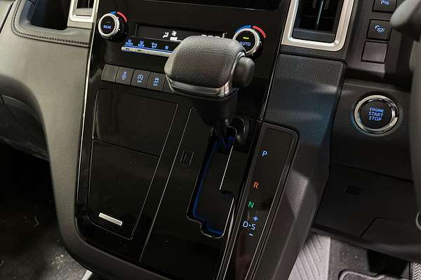 2024 Toyota Granvia GDH303R