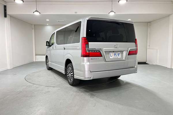 2024 Toyota Granvia GDH303R