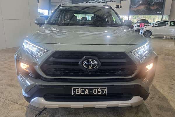 2019 Toyota RAV4 Edge AXAA54R