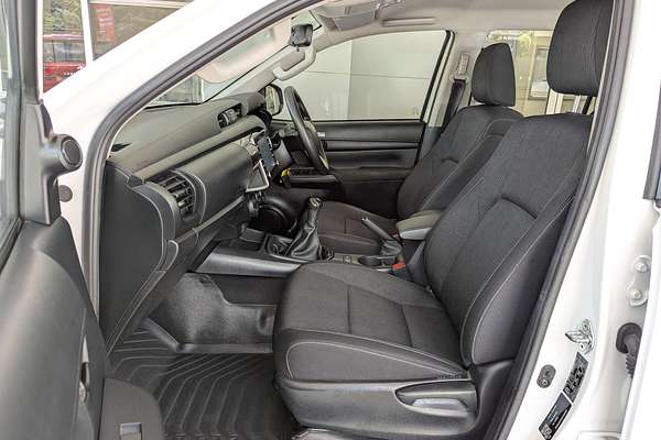 2023 Toyota Hilux SR GUN126R 4X4