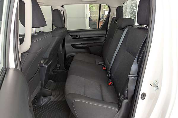 2023 Toyota Hilux SR GUN126R 4X4