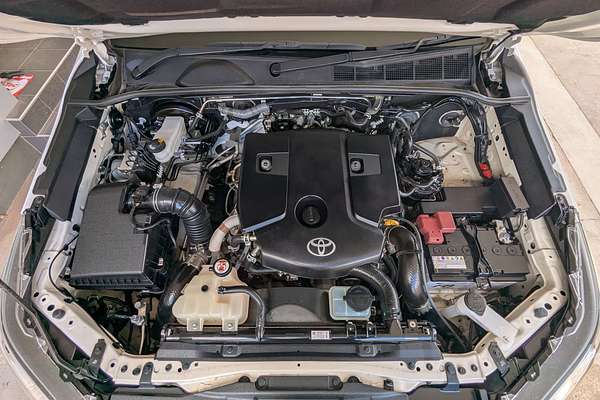 2023 Toyota Hilux SR GUN126R 4X4