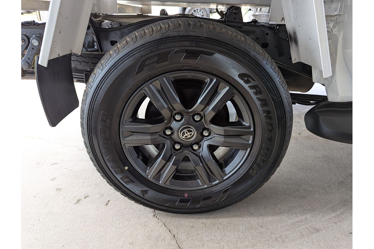 2023 Toyota Hilux SR GUN126R 4X4