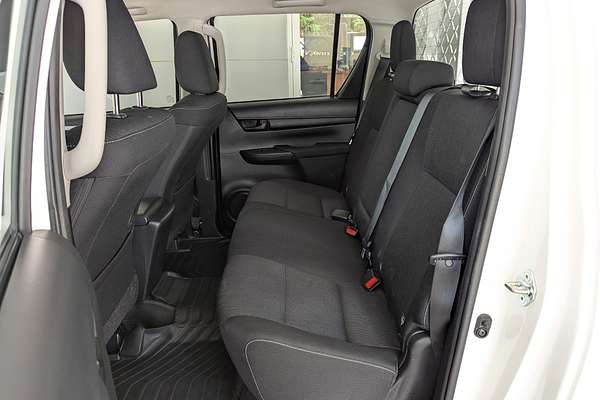 2023 Toyota Hilux SR GUN126R 4X4