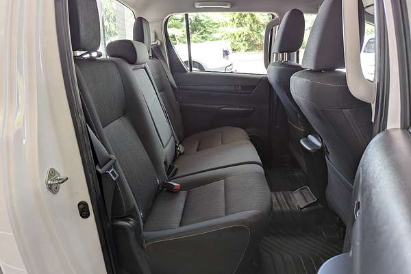 2023 Toyota Hilux SR GUN126R 4X4