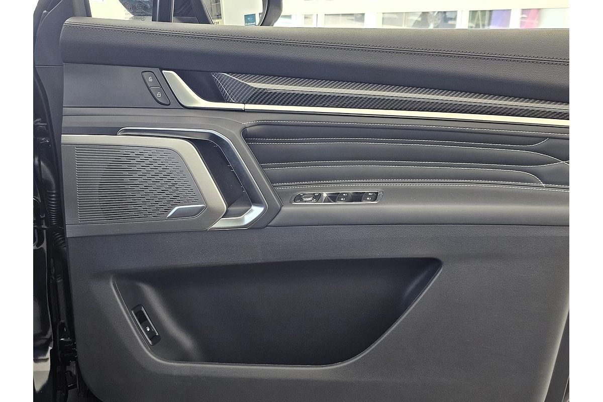 2025 LDV D90 Executive SV9A