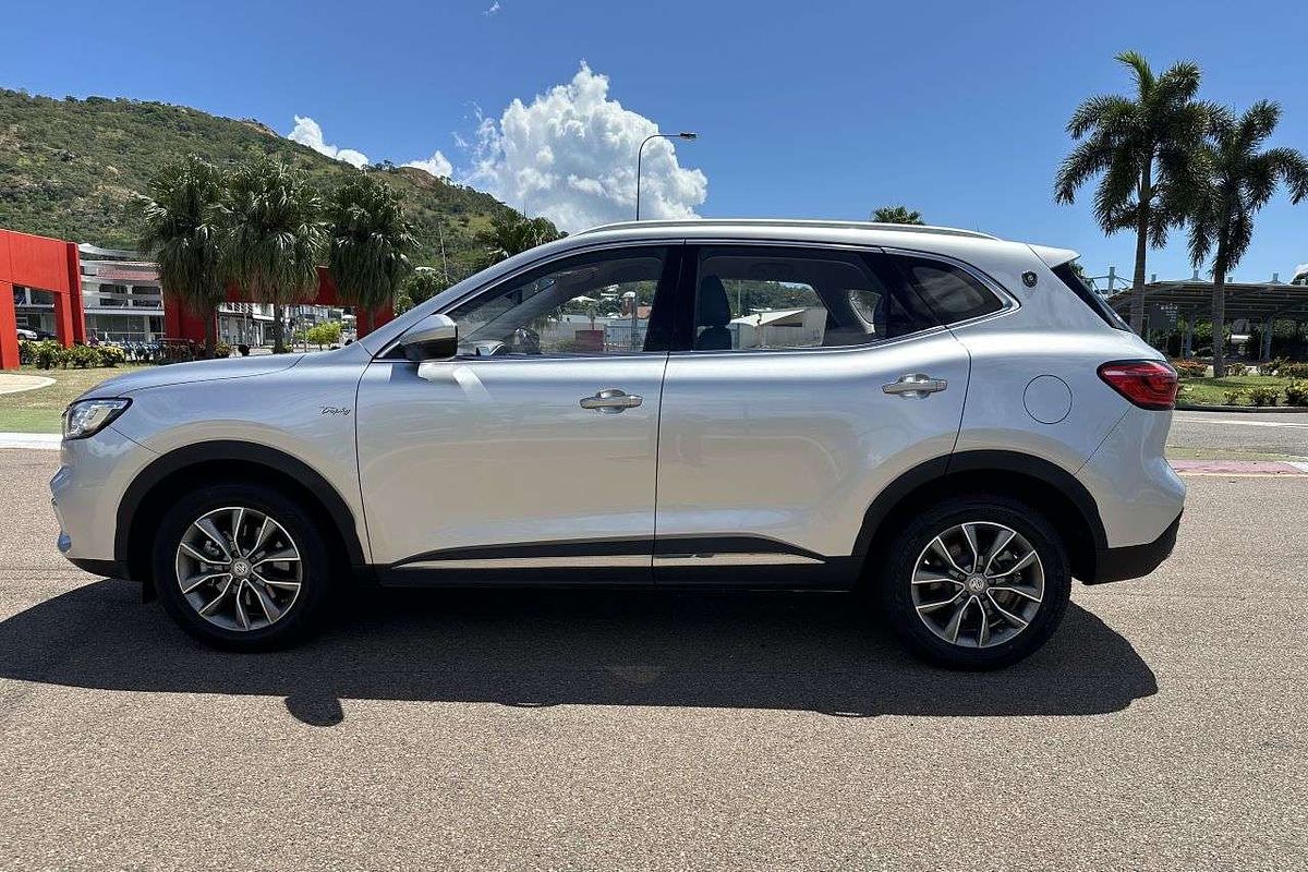 2022 MG HS Vibe SAS23