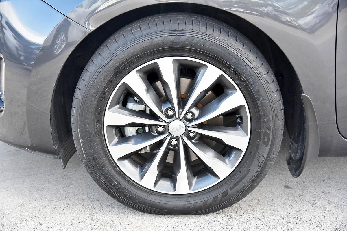 2017 Kia Carnival SLi YP
