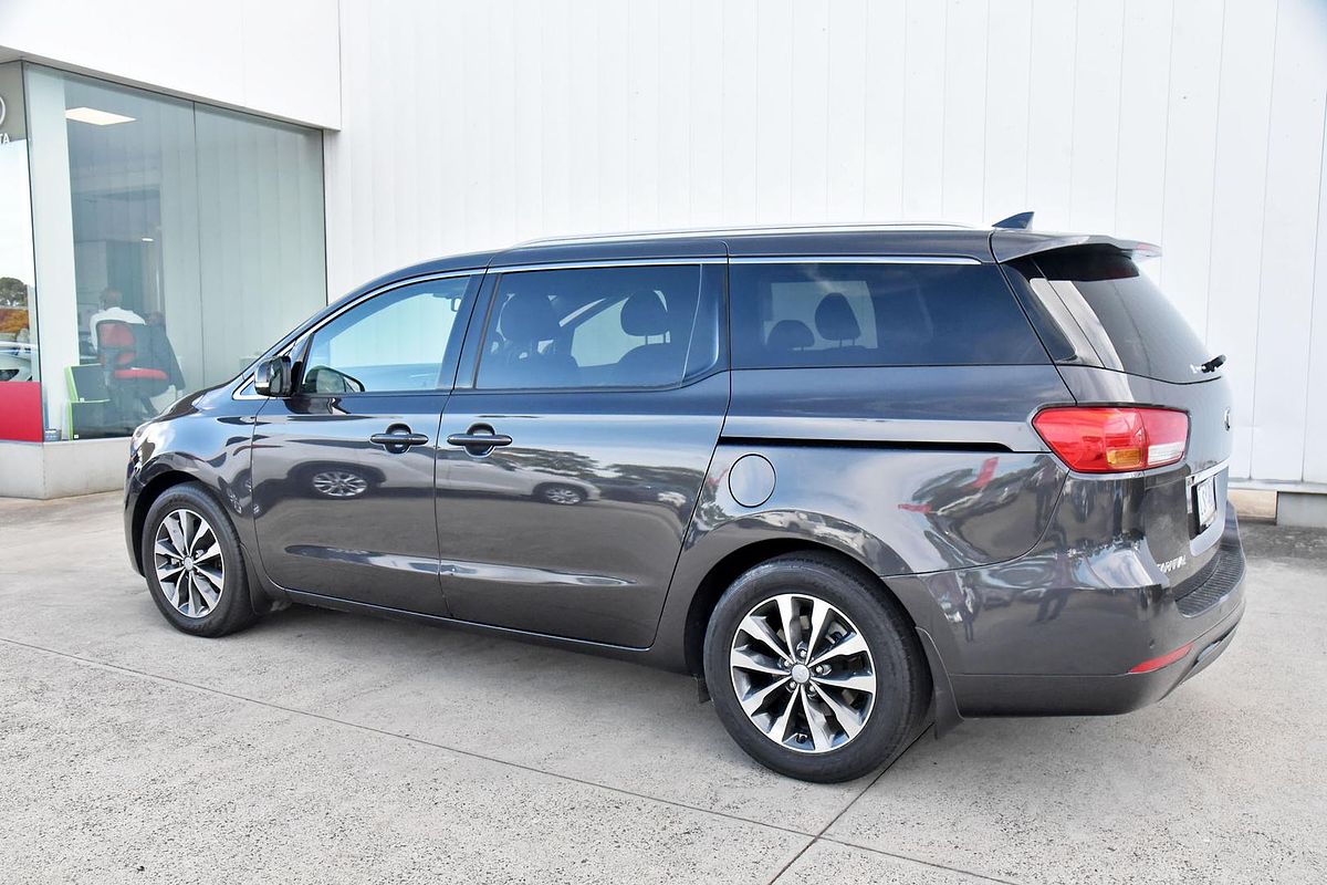 2017 Kia Carnival SLi YP