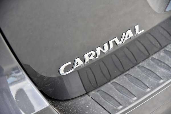 2017 Kia Carnival SLi YP