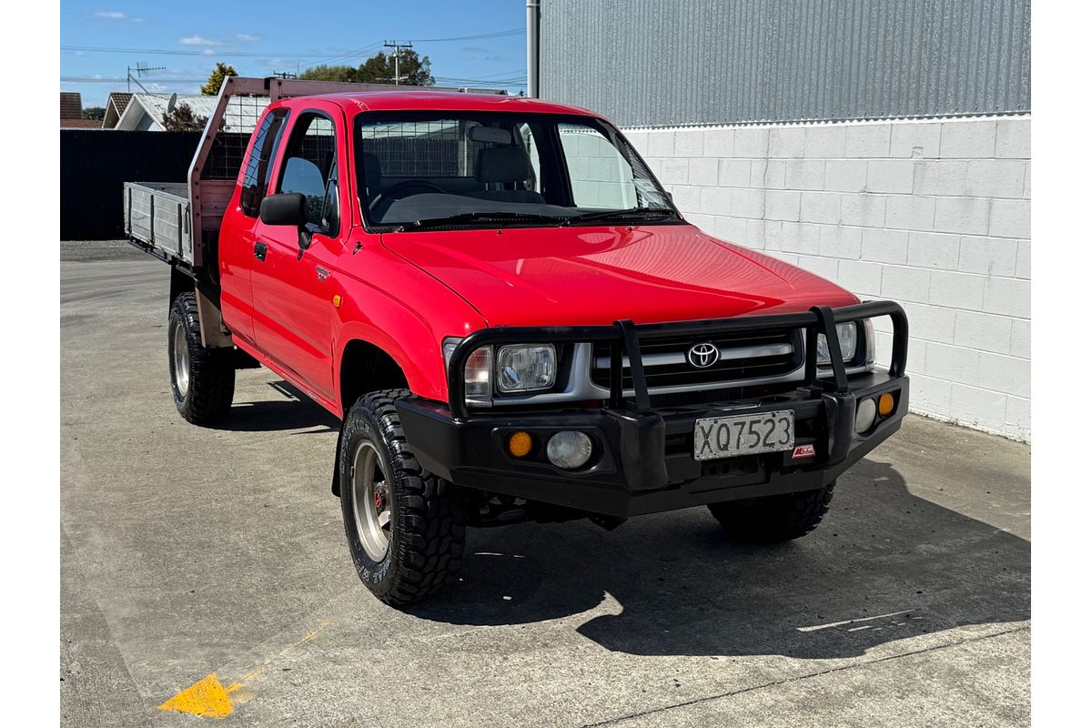 1998 Toyota HILUX 3.0D 4WD X/C C/C 5M