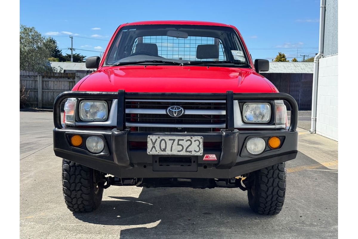 1998 Toyota HILUX 3.0D 4WD X/C C/C 5M