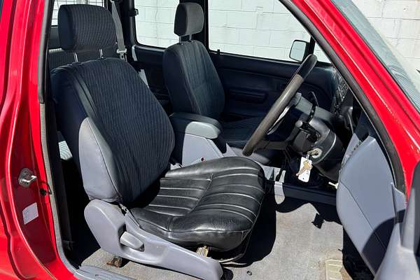 1998 Toyota HILUX 3.0D 4WD X/C C/C 5M
