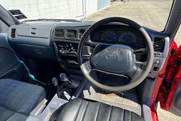 1998 Toyota HILUX 3.0D 4WD X/C C/C 5M