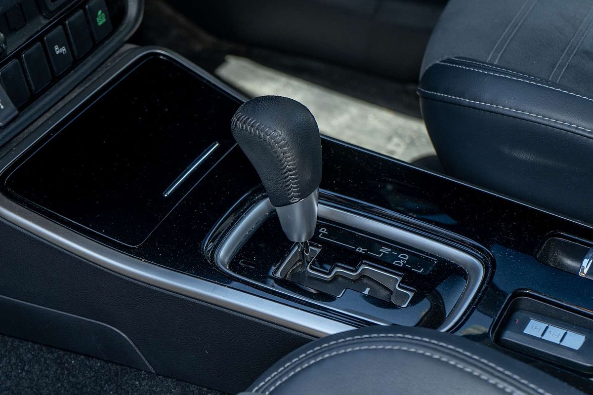 2020 Mitsubishi Outlander LS ZL