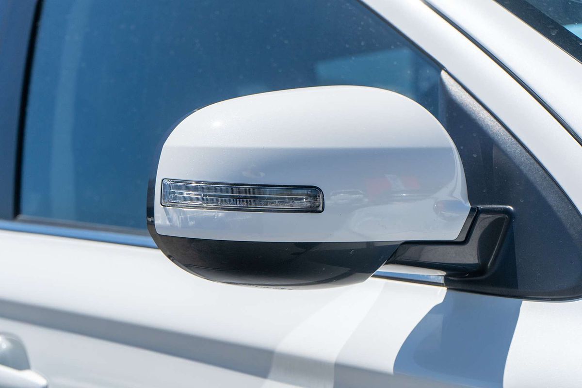 2020 Mitsubishi Outlander LS ZL