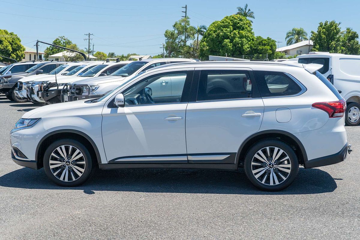 2020 Mitsubishi Outlander LS ZL