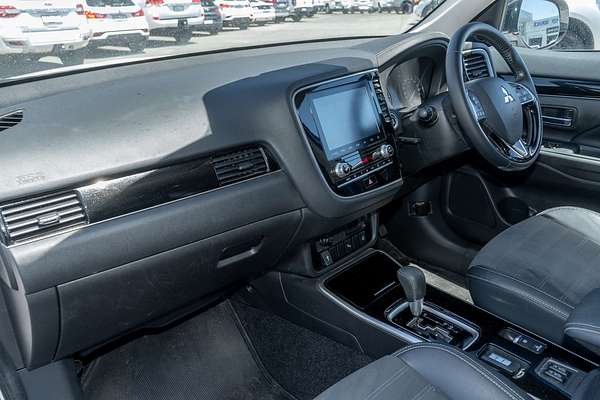 2020 Mitsubishi Outlander LS ZL