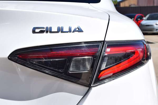 2023 Alfa Romeo Giulia Veloce Series 4