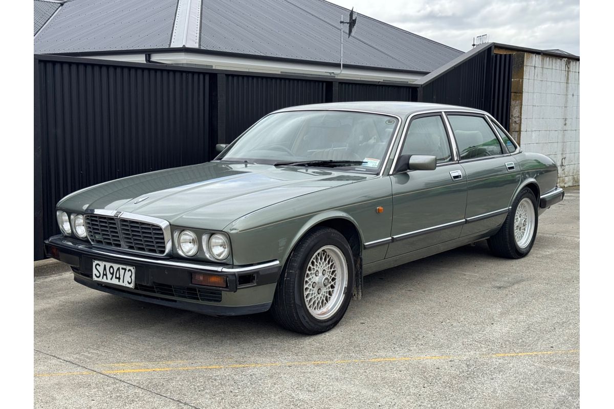 1993 Jaguar XJ6 SPORTS 4.0
